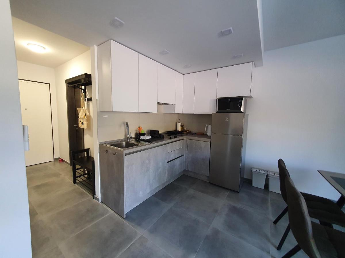 Apartmani Nerium Loviste Ngoại thất bức ảnh